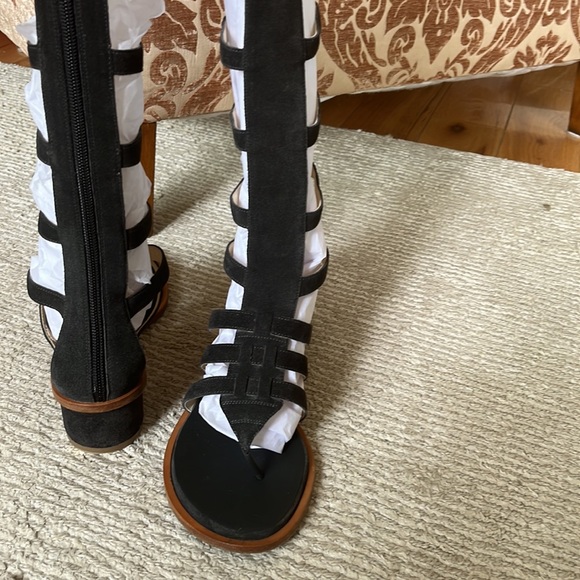 Chanel gladiator sandals - Picture 3 of 14